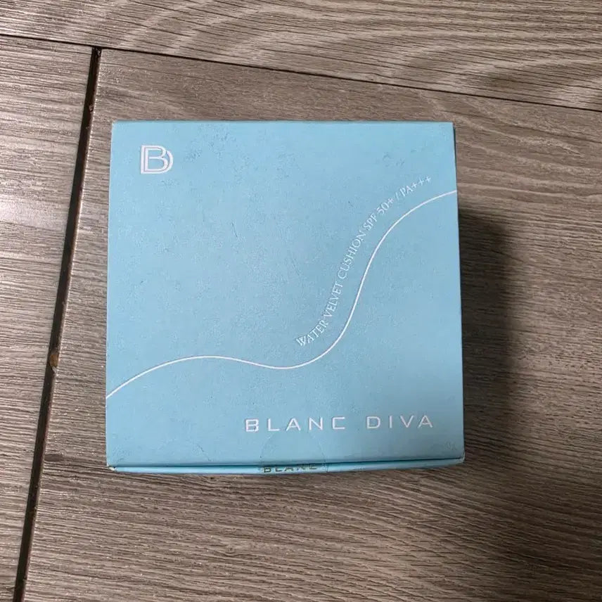 [BUNJANG] Blandiva Water Velvet Cushion SPF50+ PA+++ 21 Vanilla / 블랑디바 워터벨벳 쿠션 21 바닐라