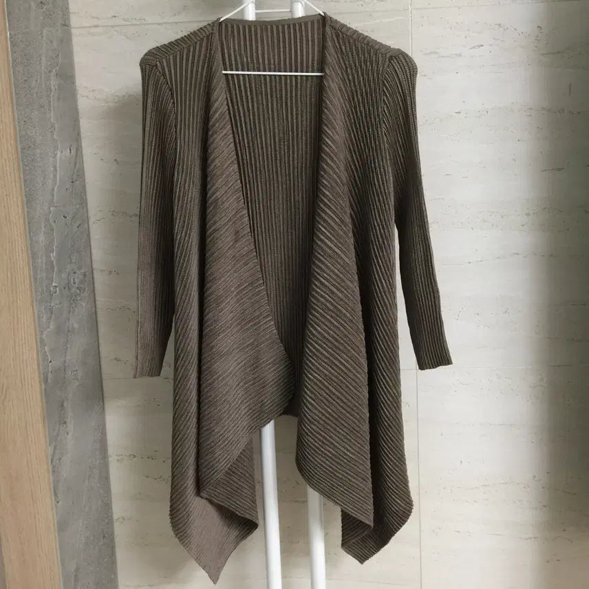 [BUNJANG] Lavita Junko Pleated Cardigan / 라비타준코 플리츠 가디건 55