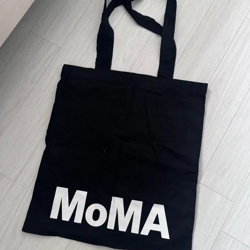 [BUNJANG] MoMA Eco Bag Black / 모마 MoMA 에코백 블랙