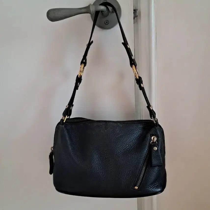 [BUNJANG] Black Leather Shoulder Bag / 가죽 숄더백 블랙