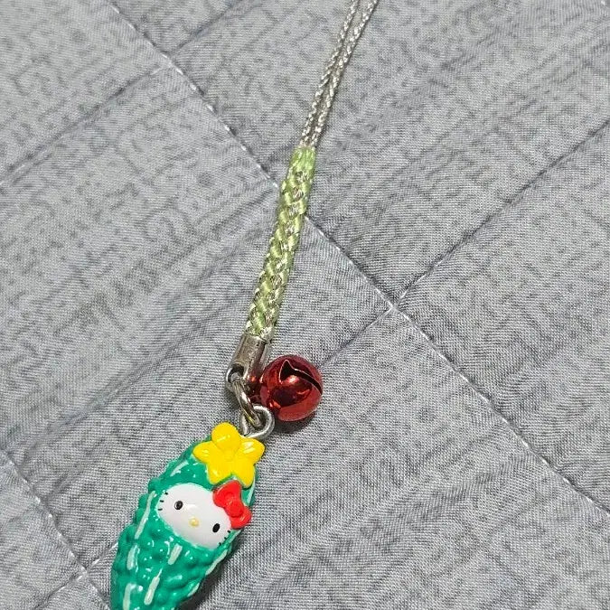[BUNJANG] Hello Kitty Okinawa Goya Character Strap Keychain / 헬로키티 오키나와 고야 여주 폰 스트랩 키링