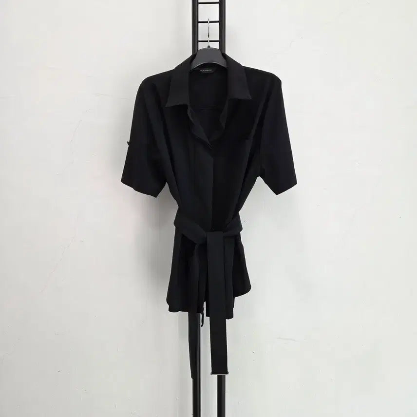 [BUNJANG] Tahari Black Short-Sleeve Shirt with Belt / 정품 타하리 TAHARI 블랙 셔츠