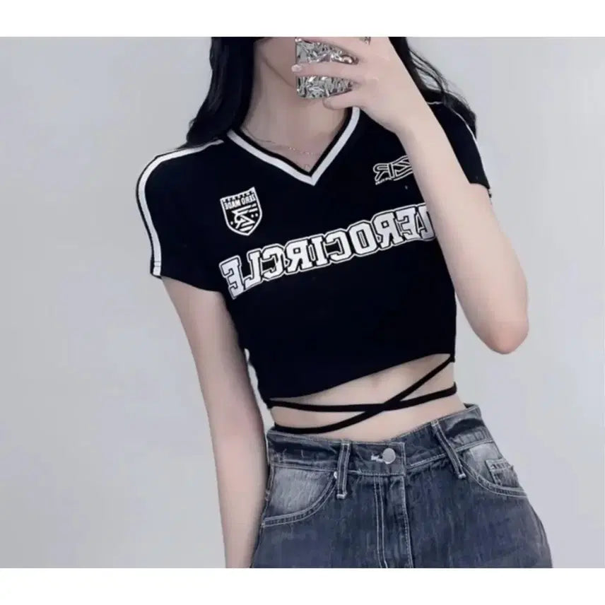 [BUNJANG] Black Blockcore Cropped T-shirt (One Size) / 검정색 블록코어 크롭티(프리사이즈)