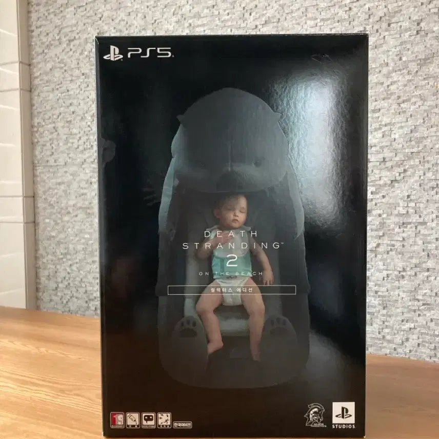 [BUNJANG] PlayStation 5 Death Stranding 2 Collector's Edition Magellan Figure / PS5 데스 스트랜딩 2 컬렉터즈 마젤란맨 피규어 판매합니다