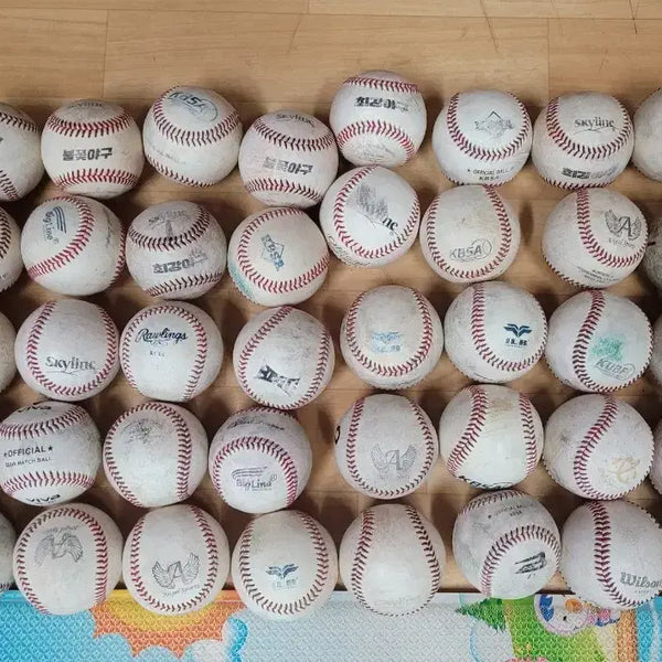 [BUNJANG] Assorted Brand Baseball Balls Bundle (50 pcs) / 브랜드 야구공 50개 일괄판매합니다.