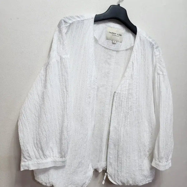 [BUNJANG] Thursday Island 25th Anniversary Volume Zip-Up Jumper / 25년 써스데이아일랜드 볼륨 집업점퍼