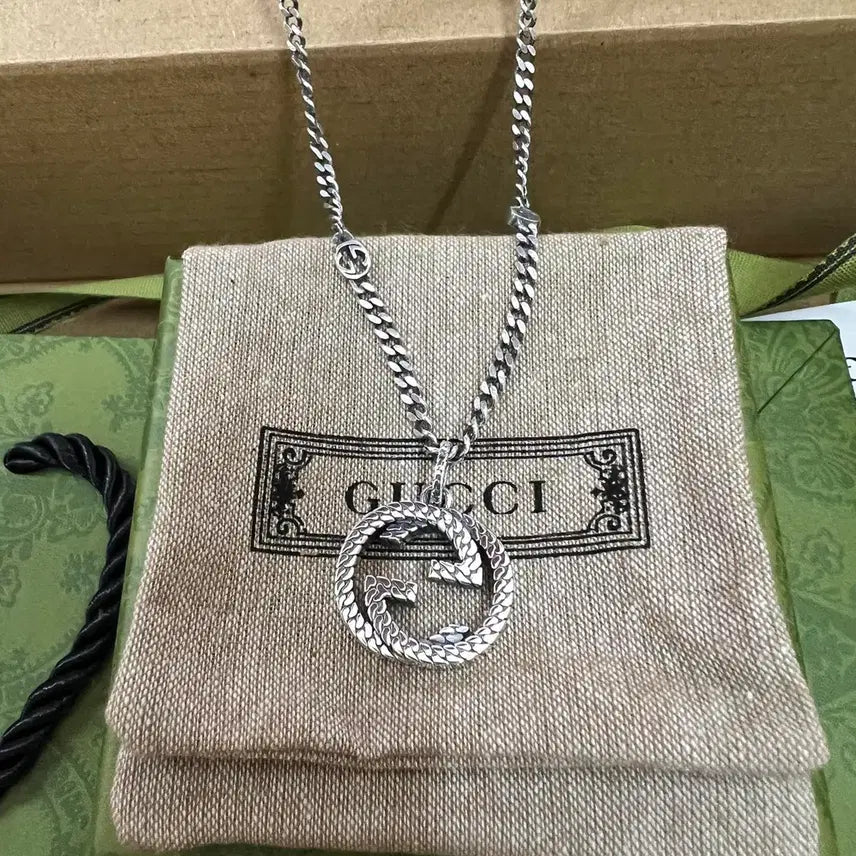 [BUNJANG] Gucci Double G 925 Sterling Silver Polished Necklace / 구찌 더블G 925 실버 광택 목걸이 남녀공용 커플 액세서리 정품