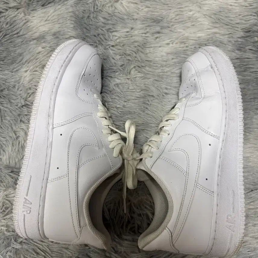 [BUNJANG] Nike Air Force 1 '07 All White 275mm / 나이키 에어포스 올백 275사이즈