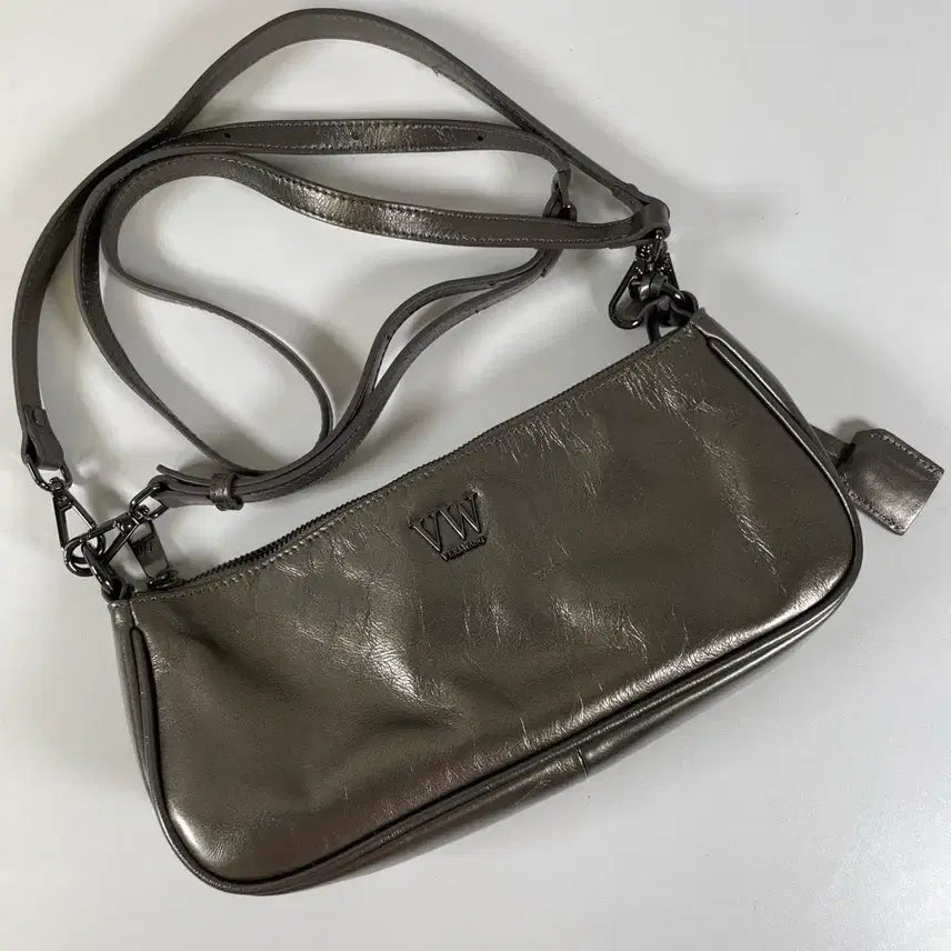 [BUNJANG] Vera Wang Silver Tote Bag / 베라왕 실버 토트겸 크로스백