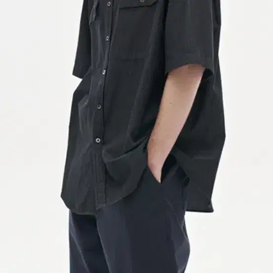 [BUNJANG] Noun Short-Sleeve Shirt 2 / 노운 반팔셔츠 2