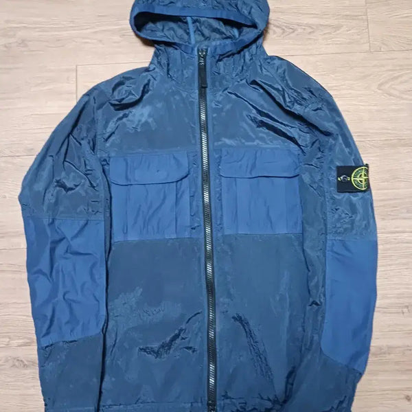 [BUNJANG] Stone Island Navy Hooded Zip Pocket Windbreaker Jacket / 스톤아일랜드 바람막이 아우터 자켓