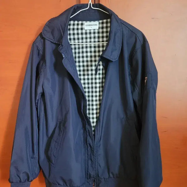 [BUNJANG] LESHENGXING Navy Check Lined Windbreaker Jacket / LESHENGXING 네이비 체크 안감 바람막이 자켓