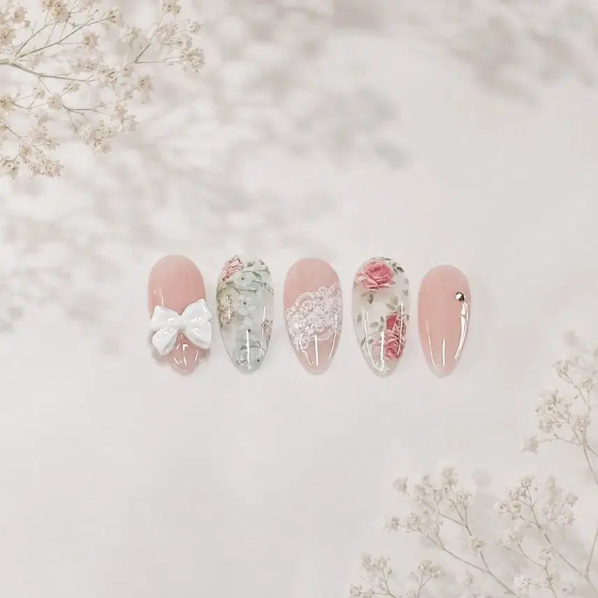 [BUNJANG] Handmade Nail Tips - Spring Flower Ending Syrup Base with White Ribbon & Flower Accents / 월드컵기간할인) 수제 네일팁