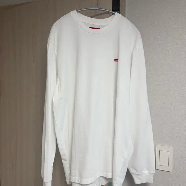 [BUNJANG] Supreme Small Box Logo Long Sleeve T-Shirt White (L) / 슈프림 스몰 박스 롱슬리브 티셔츠 화이트(L) - 26SS