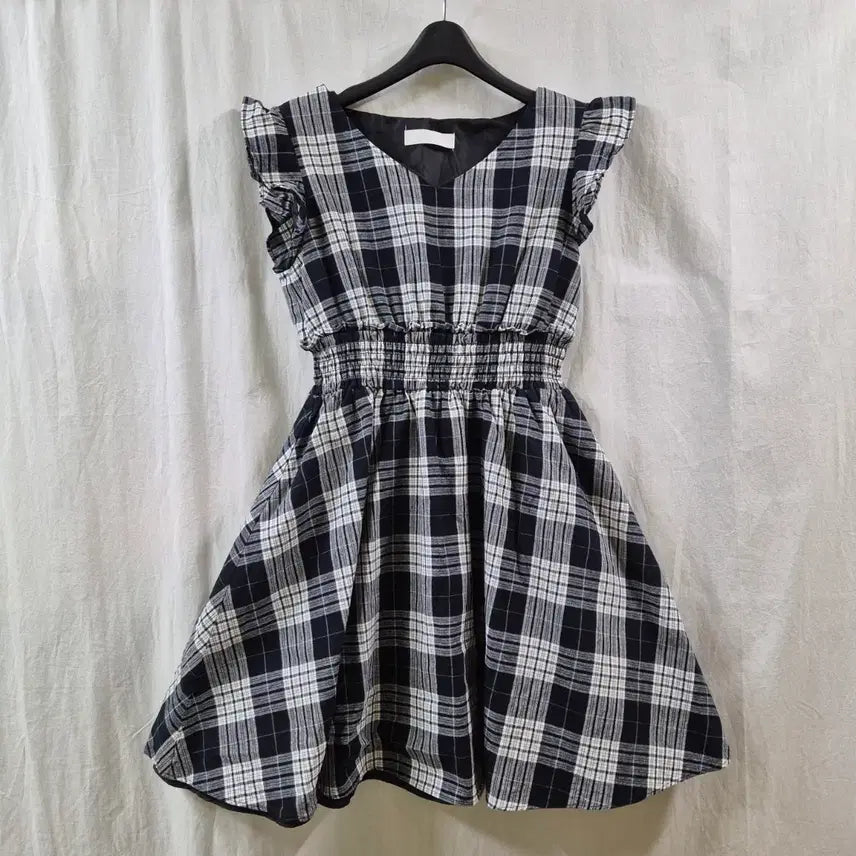 [BUNJANG] Cecilie Bahnsen Vintage Checked Sleeveless Mini Dress / 세실맥비 일본 구제 빈티지 민소매 체크 미니 원피스