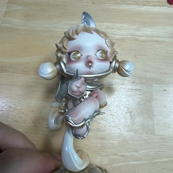 [BUNJANG] Pop Mart Skullpanda 'The Grand Ball' Dining Knife Figure / 팝마트 스컬판다 만찬의 서막 식사용나이프 피규어