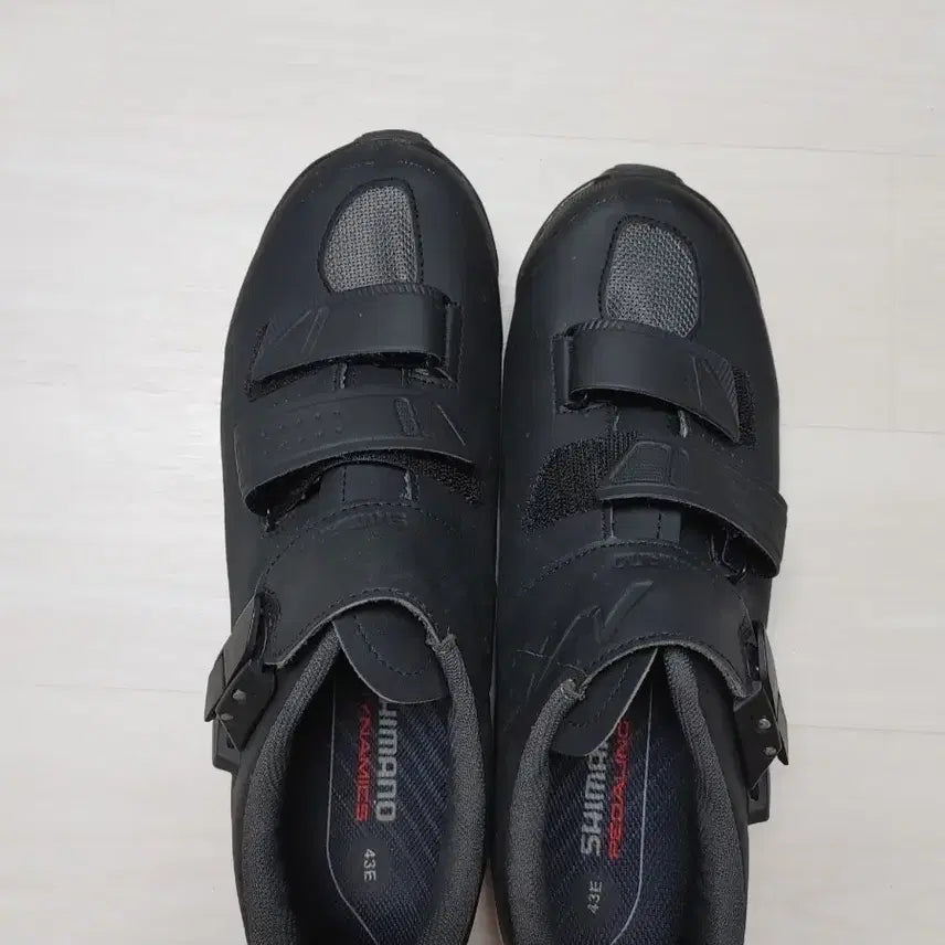 [BUNJANG] Shimano SH-ME3 MTB Cleat Shoes Size 43E with Shimano Cleats / 2회착용] 시마노 SH-ME3 mtb 클릿슈즈 +시마노클릿 사이즈43E
