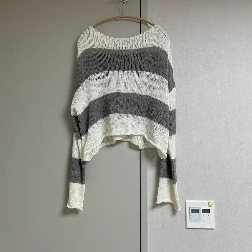 [BUNJANG] Striped Knit Top (Grey/White) / 단가라 니트 그레이/화이트