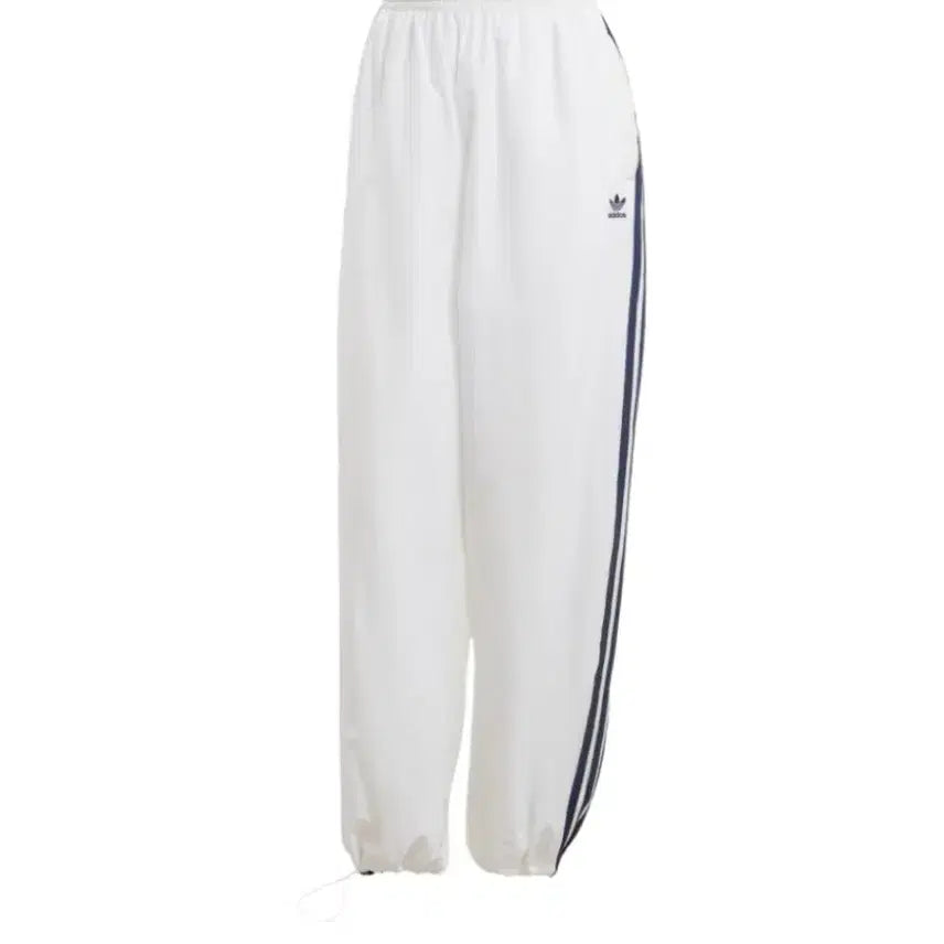 [BUNJANG] Adidas Woven Balloon Trousers Cloud White Jennie Pants / [새상품]아디다스 우븐 벌룬 트라우저 클라우드 화이트 제니 팬츠