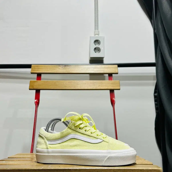 [BUNJANG] Vans Old Skool Yellow Corduroy Sneakers - Women's / 225) 반스 스니커즈 여성 여자 신발 올드스쿨 옐로우 코듀로이