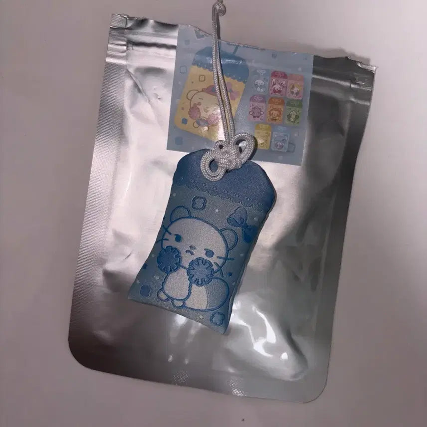 [BUNJANG] Hats to Hearts Hatsutohearts Jjujev Omamori Lucky Charm Photocard / 하츠투하츠 하투하 포카 포토카드 쮸제비 오마모리 럭키참 포카 팝업 레몬탱