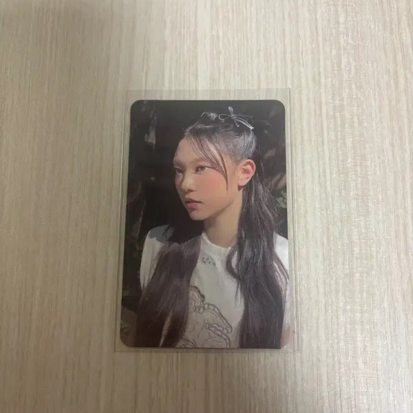 [BUNJANG] NewJeans Haerin 2024 Season's Greetings Aladdin POB Photocard / 뉴진스 해린 2024 시즌그리팅 알라딘 특전 포카 양도 판매