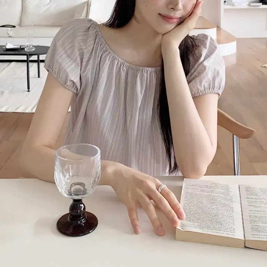 [BUNJANG] Slowand Dear Stripe Short Sleeve Blouse / 슬로우앤드) 디얼 스트라이프 반팔블라우스