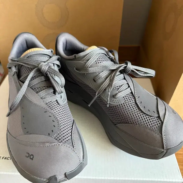 [BUNJANG] On Running x Post Archive Faction Cloudboom Echo 370 Sneakers / 온러닝 X 포스트아카이브팩션(파프) 클라우드붐 볼트 270
