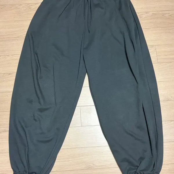 [BUNJANG] Oversized Fit Jogger Pants Charcoal / 오버핏 팬츠 차콜색 조거팬츠