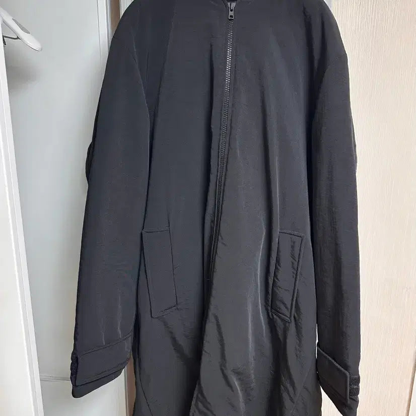 [BUNJANG] Yeezy Season 1 Hooded Coach Jacket / 이지 시즌 1 후드 코치 자켓