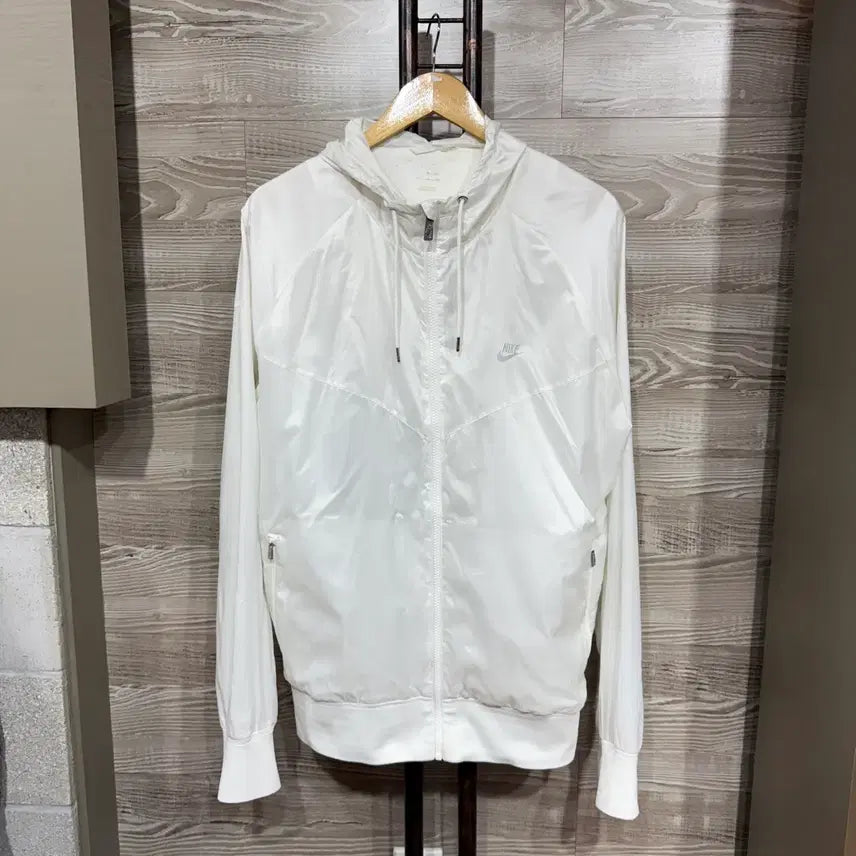 [BUNJANG] Nike Windbreaker Jacket / 나이키 바람막이 105
