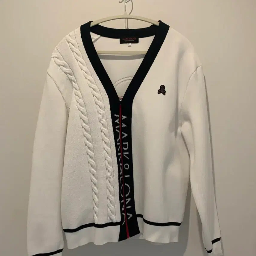 [BUNJANG] Mark &ロナ White Cable Knit Cardigan / 마크앤로나 정품 화이트 케이블 니트 가디건 105