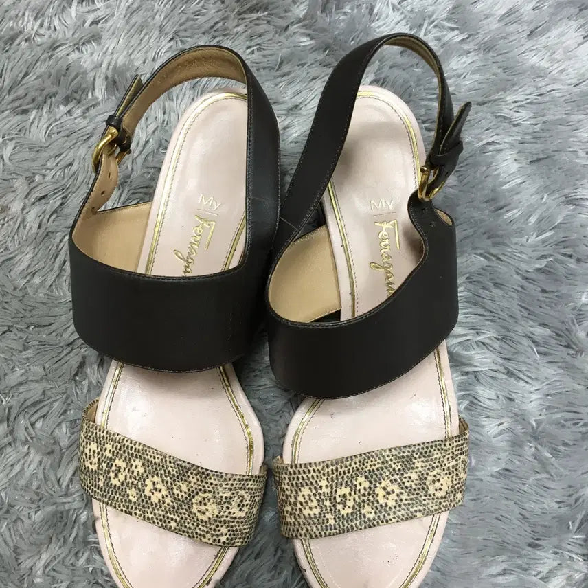 [BUNJANG] Salvatore Ferragamo Women's Sandals / 정품 페라가마 여성 샌들