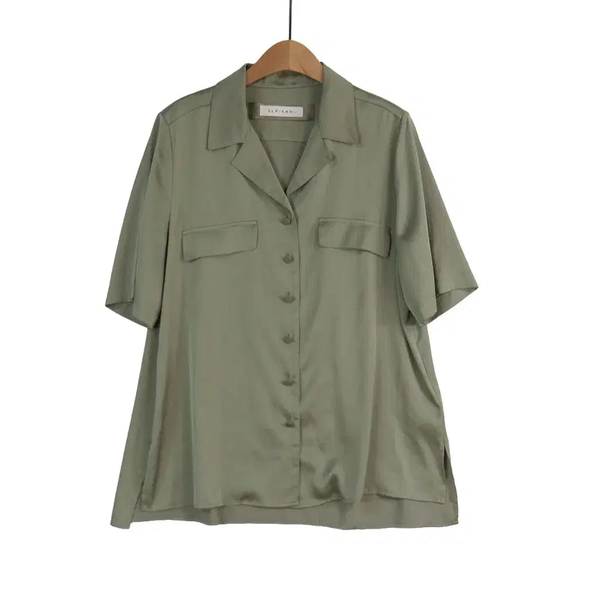 [BUNJANG] S.LRIAHH Khaki Open Collar Short Sleeve Blouse (Size 77) / S.LRIAHH 카키 오픈카라 반팔 블라우스 77 루즈핏 셔츠