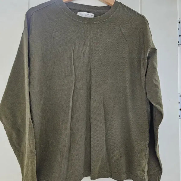 [BUNJANG] Zara Khaki Long-Sleeve Plain T-Shirt / zara 자라 카키 긴팔 무지티셔츠