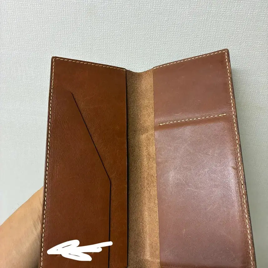 [BUNJANG] Leather Passport Holder / 가죽 여권지갑