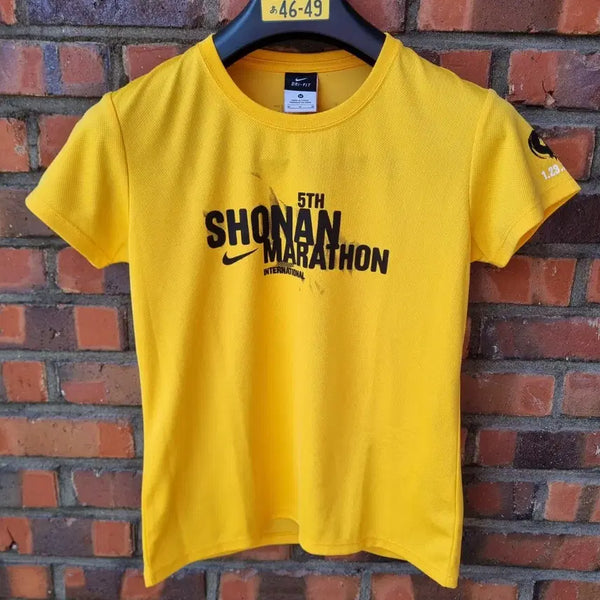 [BUNJANG] Nike 5th Shonan International Marathon Commemorative Dri-FIT T-Shirt / 일본 나이키 제5회 쇼난 국제 마라톤 일본어레터링 기능성 여성 반팔 티셔