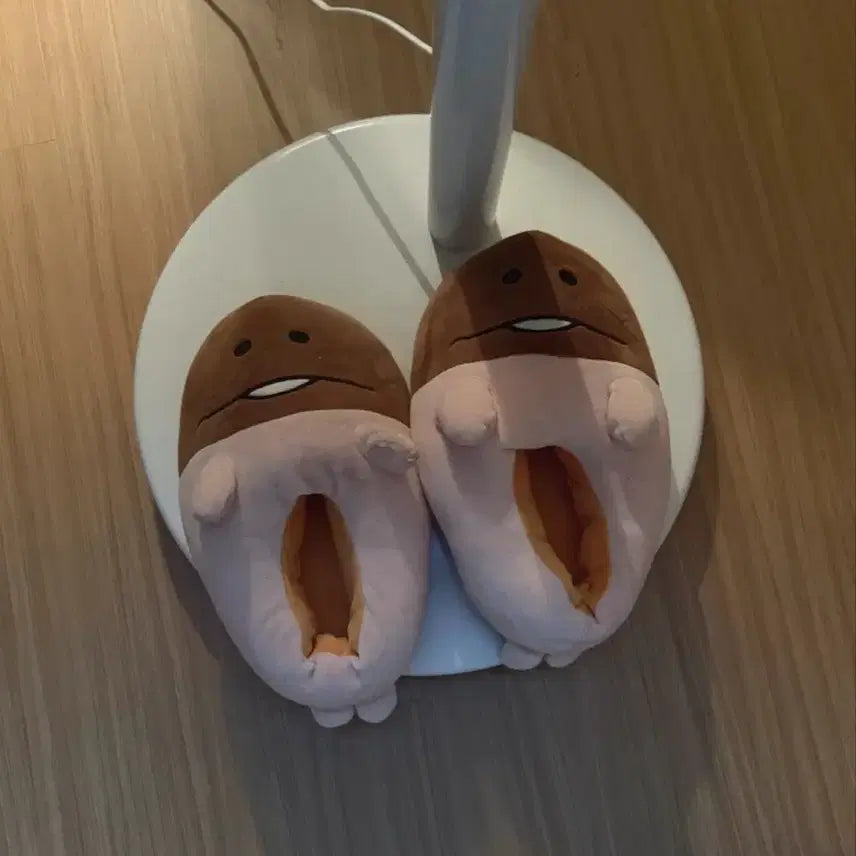 [BUNJANG] Nameco Plush Slippers / 나메코 팝업 슬리퍼