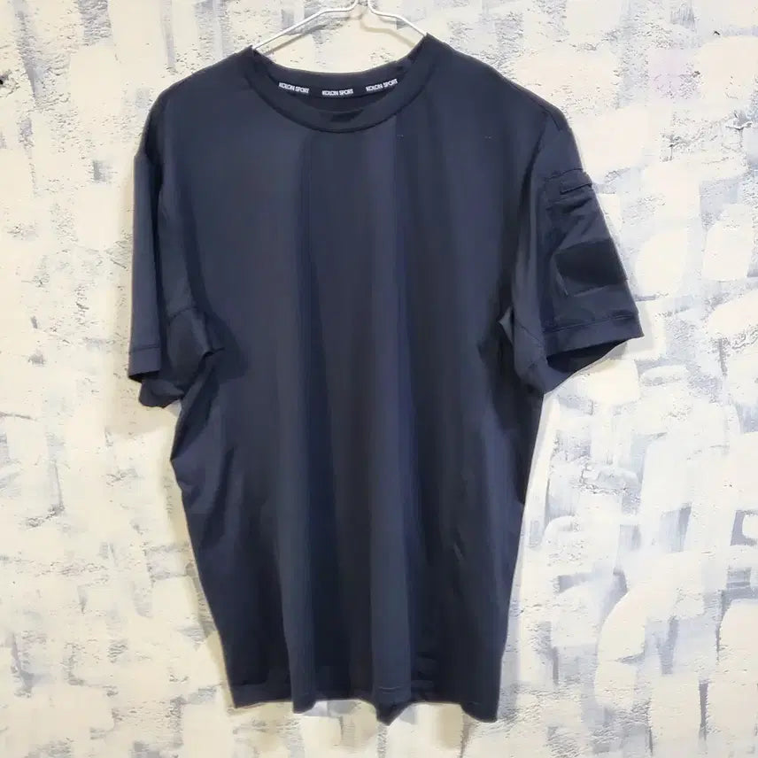 [BUNJANG] KOLON SPORT Cooling Korea Short-Sleeve T-Shirt - Size 100 / 코오롱스포츠 기능성 쿨링 코리아 반팔티 100