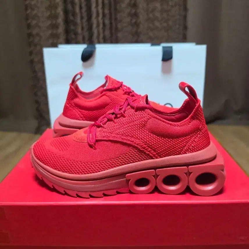 [BUNJANG] Salvatore Ferragamo NIMAKNIT Women's Sneakers (Red, Size 6.5/240) / [새상품]페라가모 여성스니커즈 6.5/240