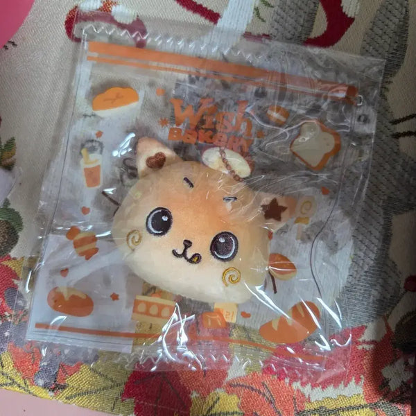 [BUNJANG] NCT WISH Riku Bakery Stress Ball (Sealed) / 엔시티 위시 베이커리 쿠리 스트레스볼 스트레스빵 리쿠 (미개봉)