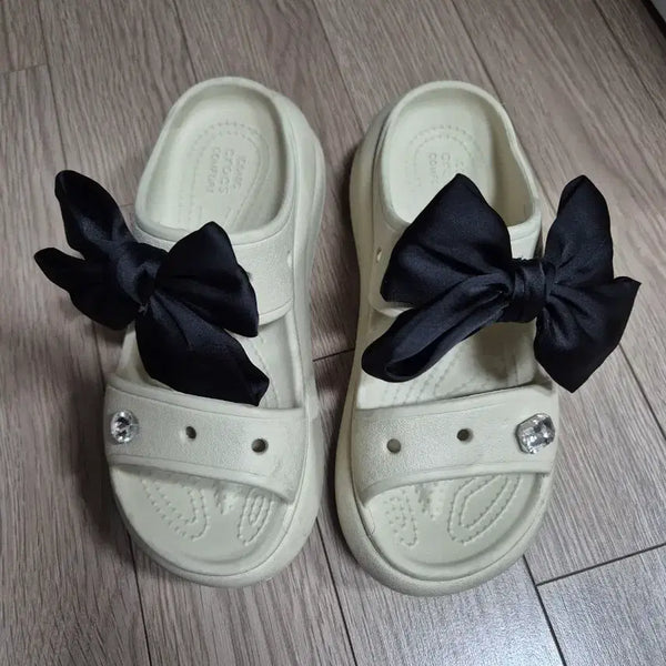 [BUNJANG] Crocs Ribbon Detail Sandals (US W 5 / KR 230) / 크록스샌들 230 m3w5사이즈