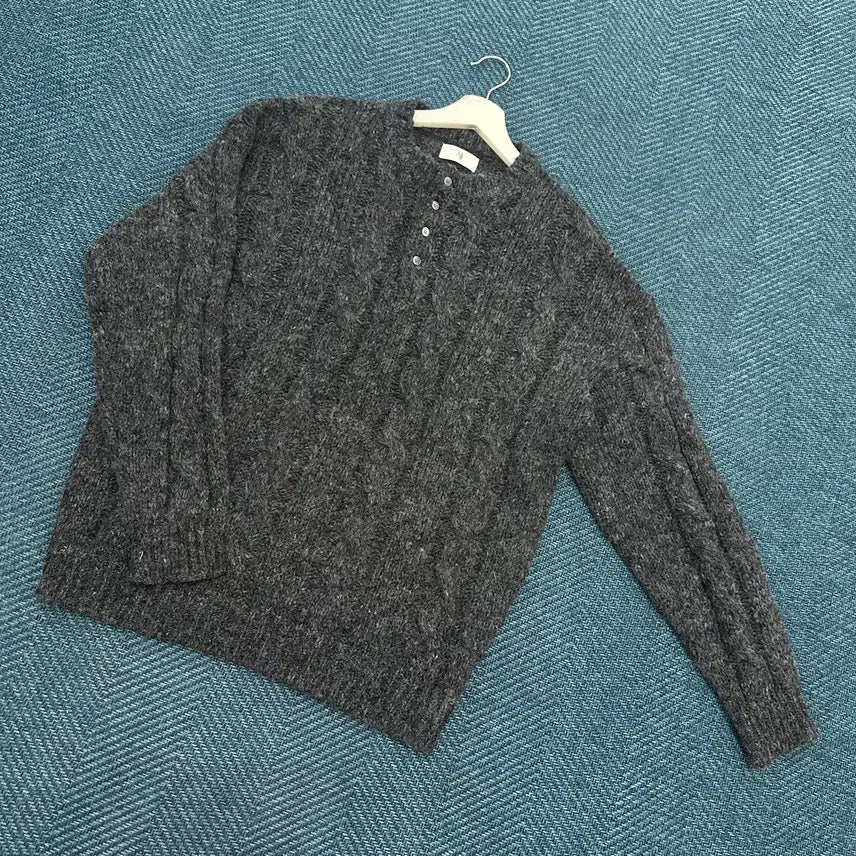 [BUNJANG] Man in Store Knit L / [L] 맨인스토어 니트 만원샵