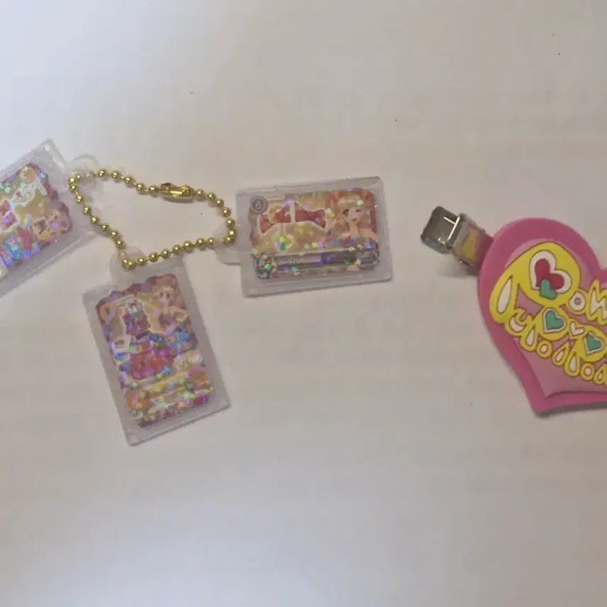 [BUNJANG] Aikatsu! Aikatsu Stars! Mikuru Natori Miru Natori Charm and Hairpin Set / 아이카츠 아이엠스타 미쿠루 미르 키링 머리핀 일괄