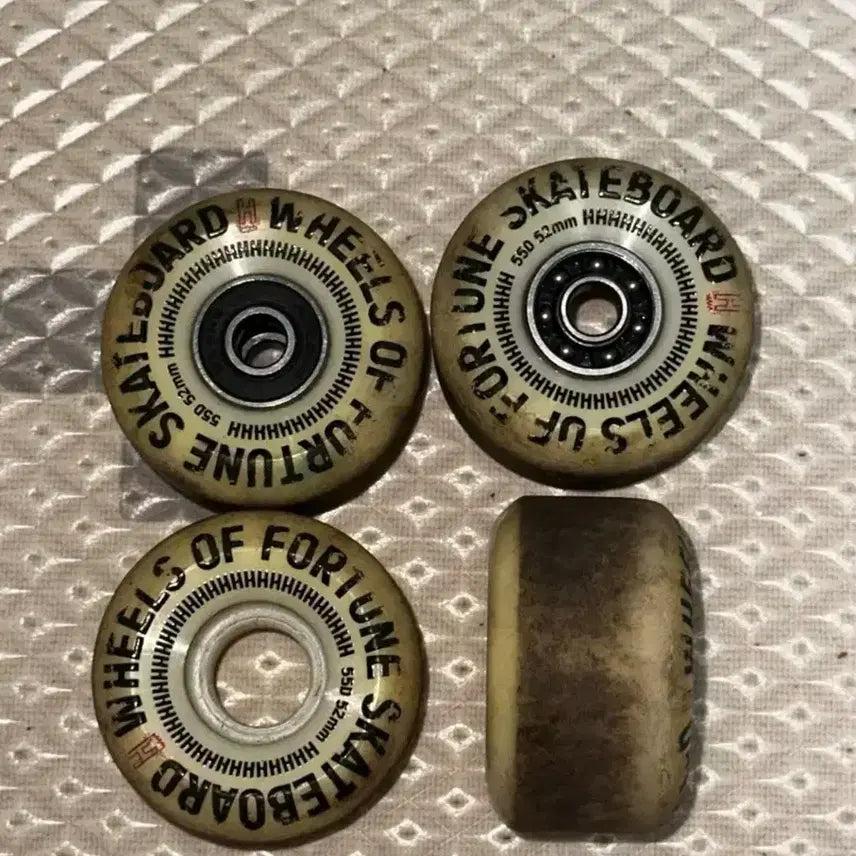 [BUNJANG] Heaps Skateboard Wheels 52mm 55D / 힙스 스케이트보드 휠 팔아요 (52mm)