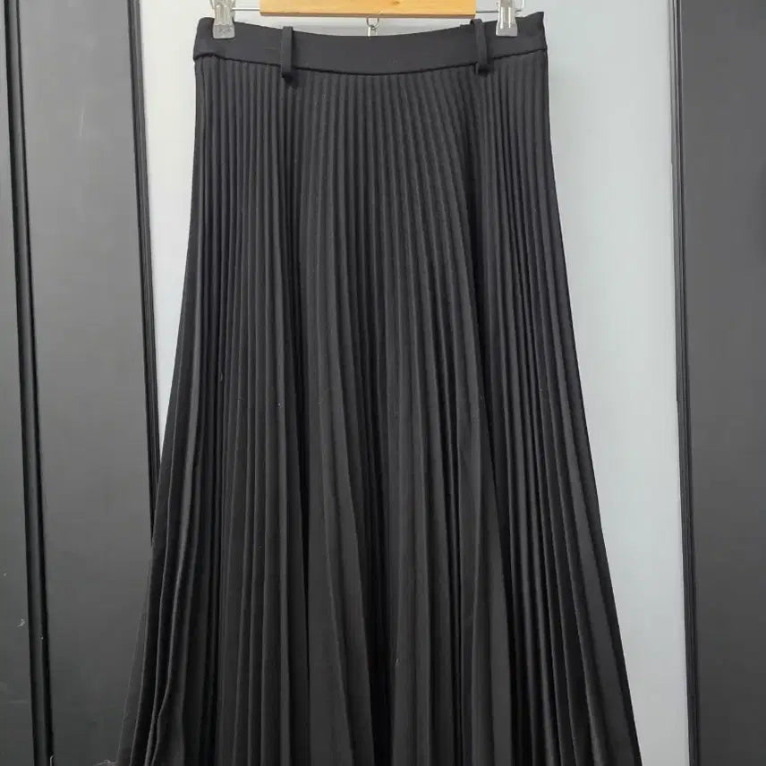 [BUNJANG] ZARA Pleated Long Skirt M / 자라 주름 롱스커트 m