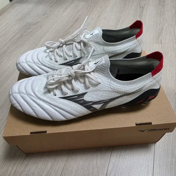 [BUNJANG] Mizuno Morelia Neo IV Beta 280 Soccer Cleats / 미즈노 모렐리아 네오4 베타  280 팔아요