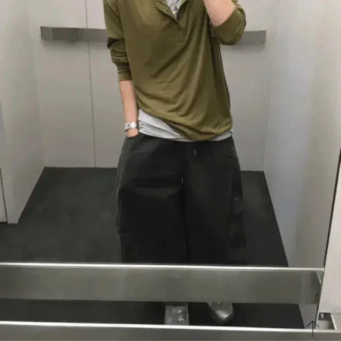 [BUNJANG] Hoai Bo Layering Henley Neck / 호아이보 레이어링 헨리넥 레이어드 헨리넥