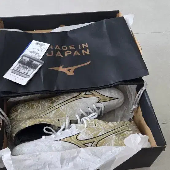 [BUNJANG] Mizuno Alpha Japan 265 AG Top-Tier Soccer Cleats/Futsal Shoes / 미즈노 알파 재팬 265 AG 최상급 축구화 풋살화 거의 새상품