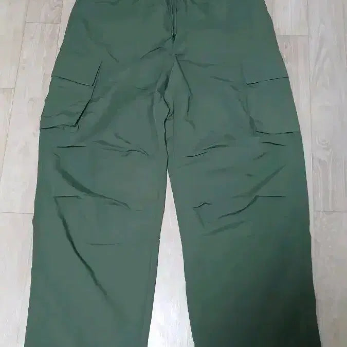 [BUNJANG] Code Graphy M Nylon Cargo Parachute Pants Khaki / (새제품) 무신사 코드그라피 M 나일론 카고 파라슈트팬츠 카키 (701)